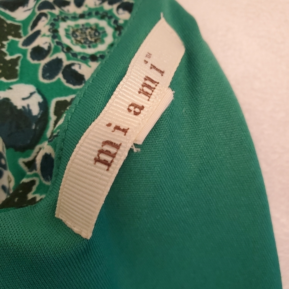 Mi Ami Green Mini Dress Size SMALL - Picture 6 of 10
